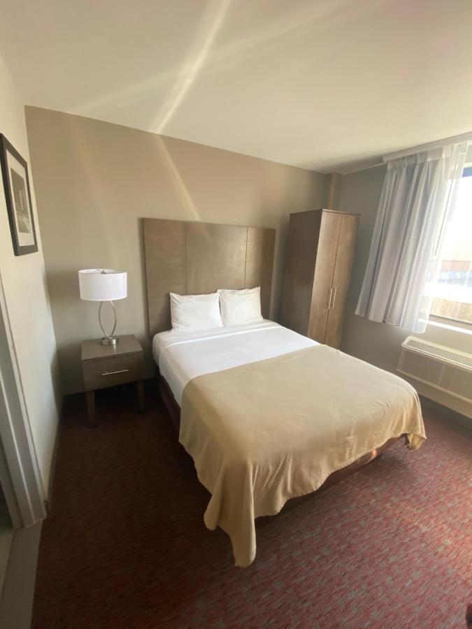 Hotel The Villa New York City Exterior photo